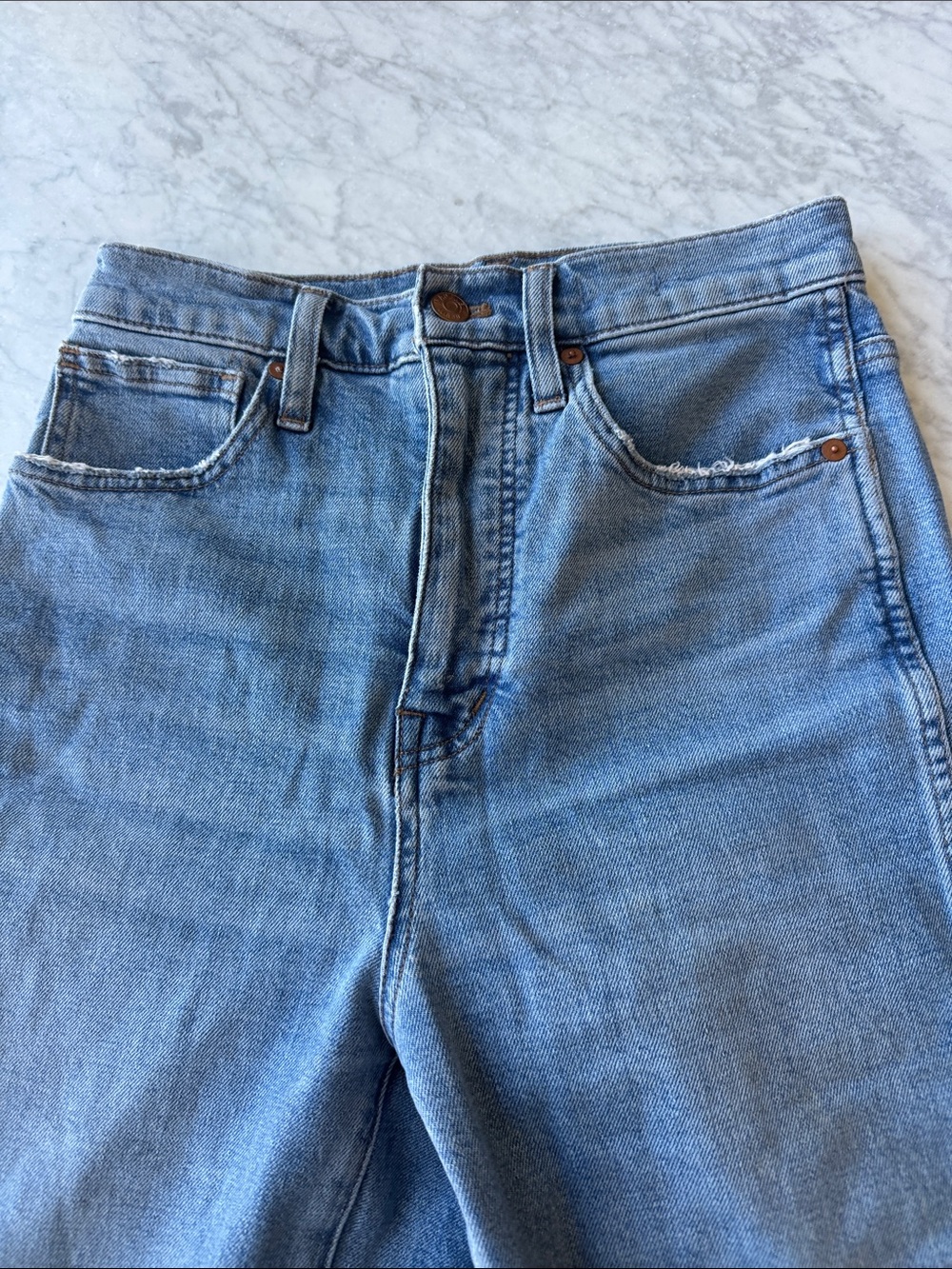 Madewell Vintage-Inspired Wide Leg Jeans in Medium Blue high rise flair - Picture 2 of 5
